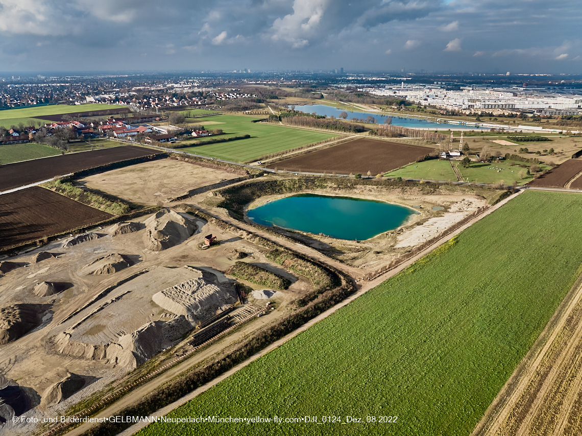 08.12.2022 - Quetschwerk - DEMOS-Wohnbau - Bauplatz in Gronsdorf 08.12.2022 - Quetschwerk - DEMOS-Wohnbau - Bauplatz in Gronsdorf